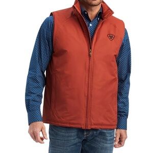 NWT mens ARIAT vest with conceal carry pocket and weather protection SIZE SMALL